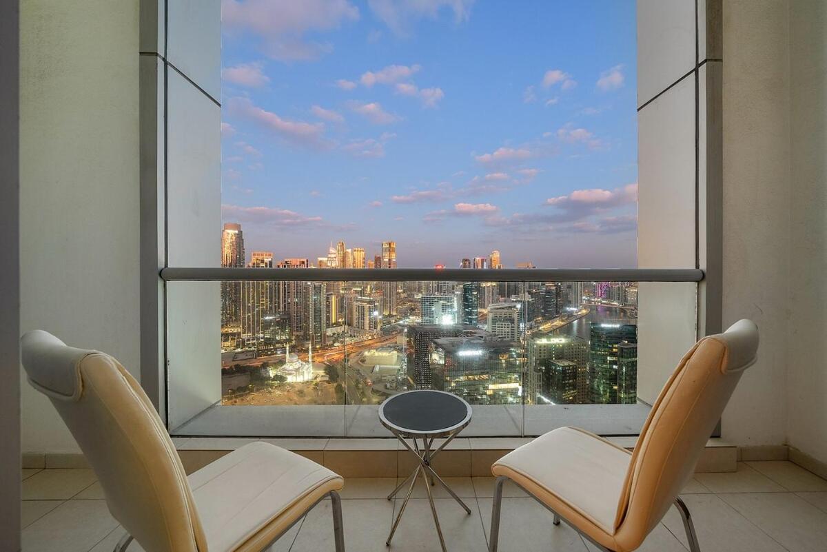 Apartment First Class 2br Upscale Duplex Living